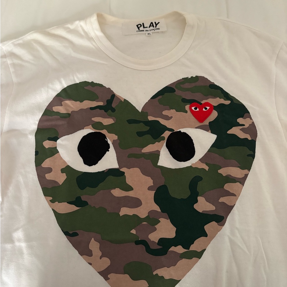 Comme des Garcons Kids Camo Heart Tee - White